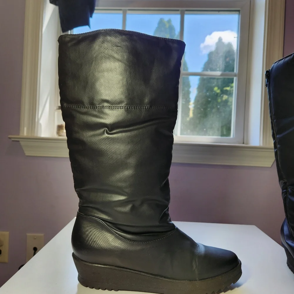 Naturalizer Black Rain or Snow Side Zip Up Boots Size 7